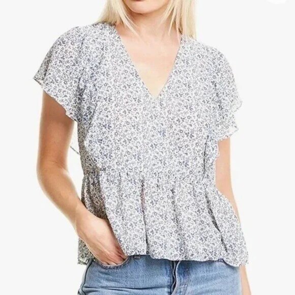Madewell Tops - Madewell Georgette Ruffle-Sleeve Peplum Top in Americana Floral Size XS